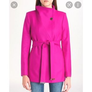 TED BAKER CHESSY SHORT COAT